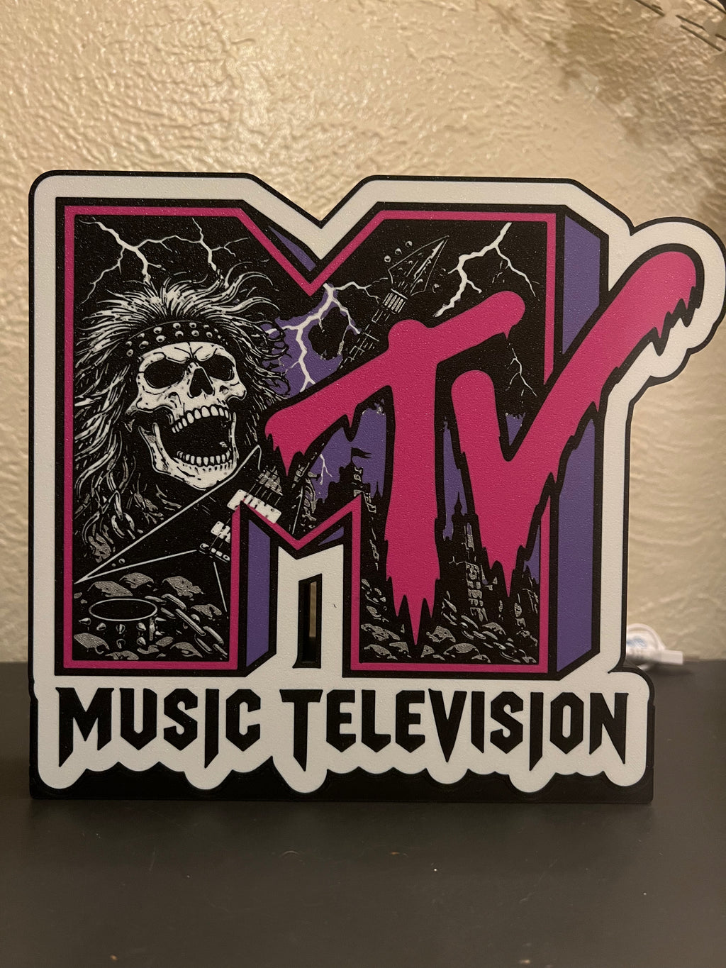 MTV unique Rock n Roll lightbox!